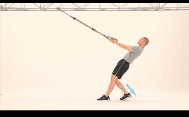 Concentric muscle contraction in trx training with a supporting back leg is one of the different types of muscle contractions