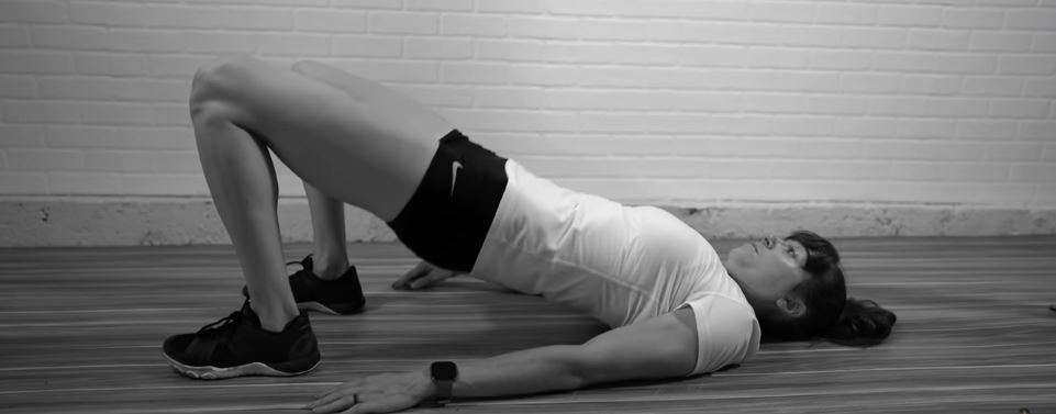 Avoid glute bridge when you suffer from crossfit neck pain